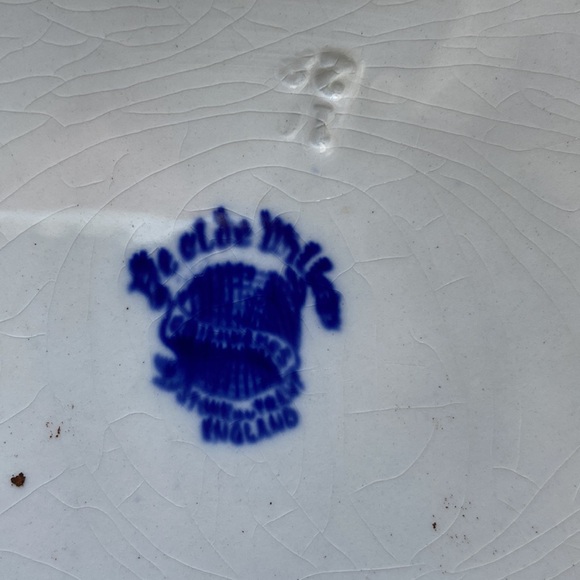 Vintage blue willow serving bowl - Picture 4 of 4